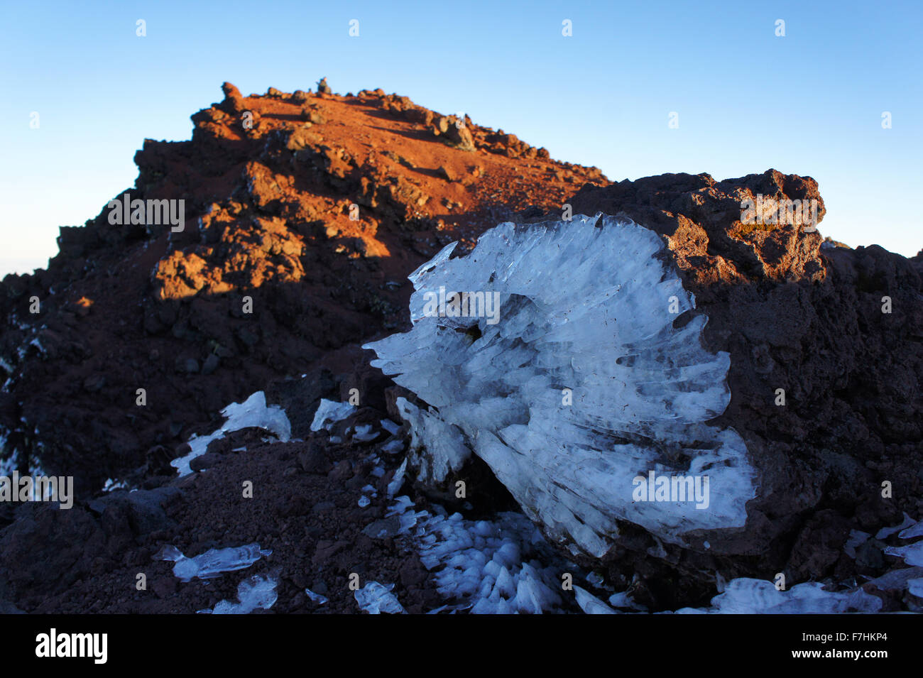 Rime Eis am Gipfel des Piton des Neiges, (3070,5 m), Insel La Réunion, Frankreich Stockfoto