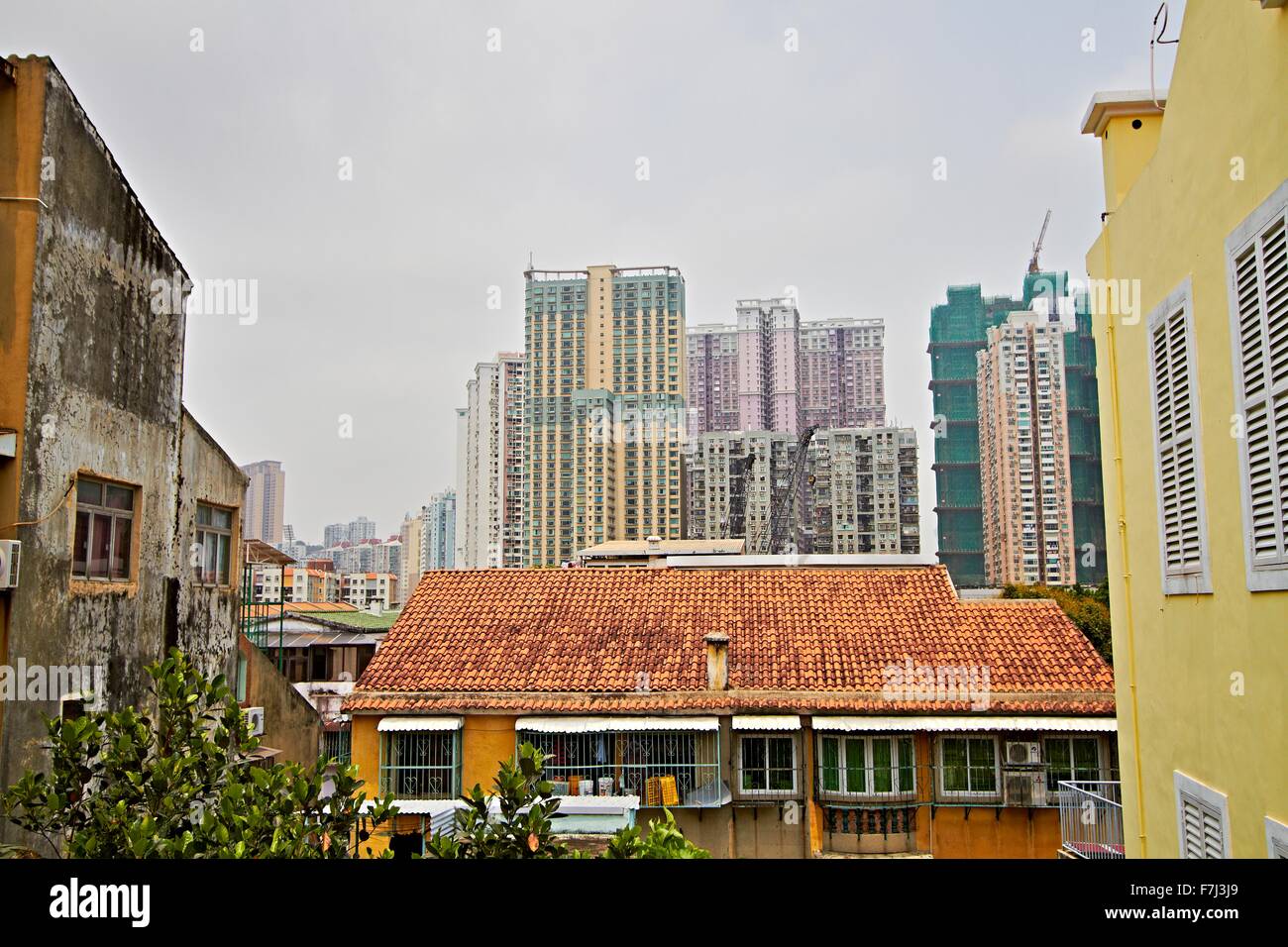 Macau China Street Scape alte und neue Stockfoto