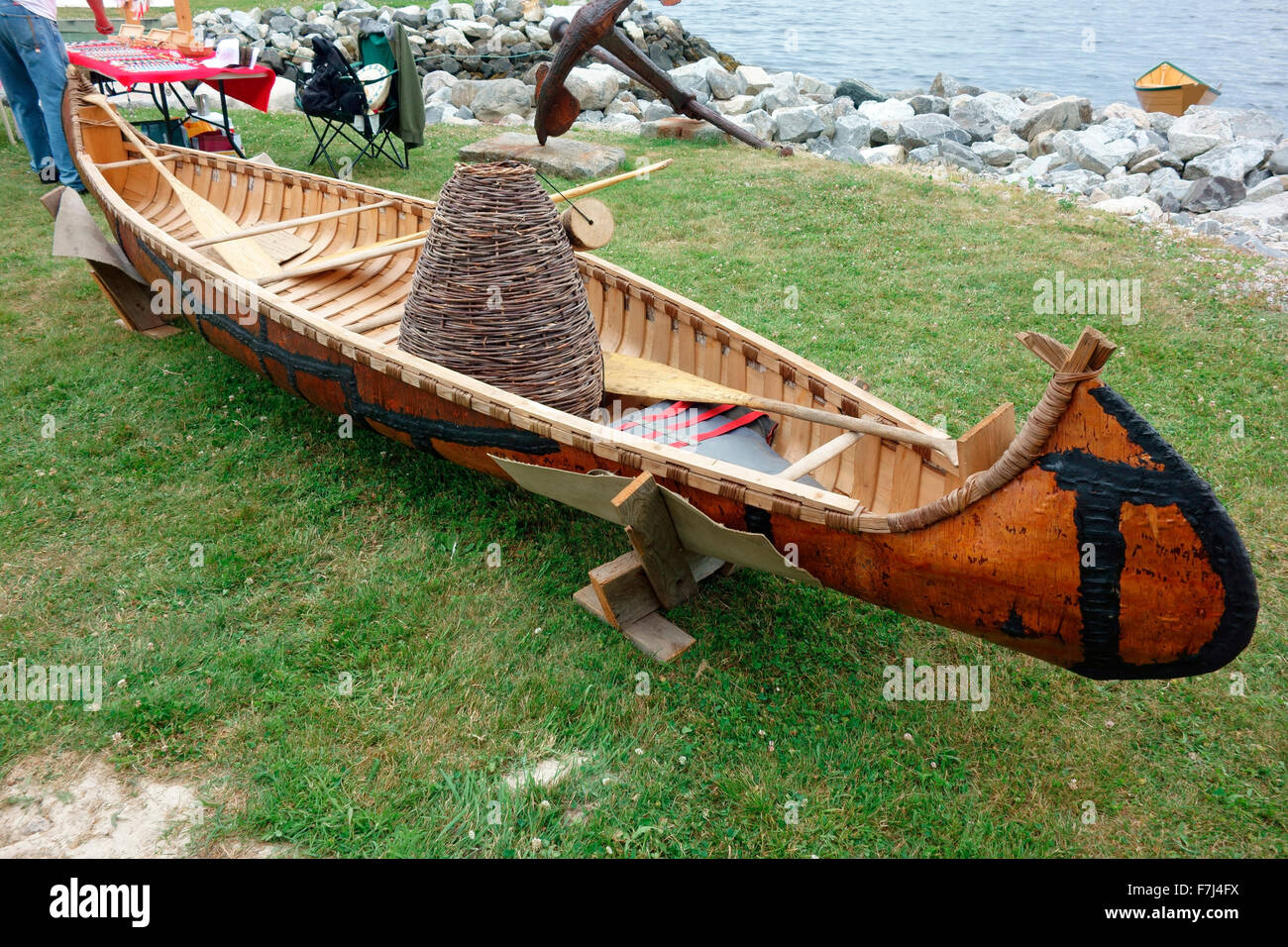 Birke Barke Kanu von MicMac, Migmaw MiKmaq Indianer Eingeborenen Aborigines in Nordamerika gemacht Stockfoto