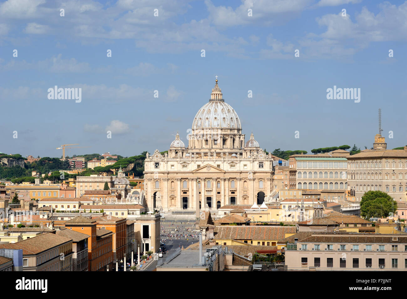 Italien, Rom, Petersdom von Engelsburg aus gesehen Stockfoto