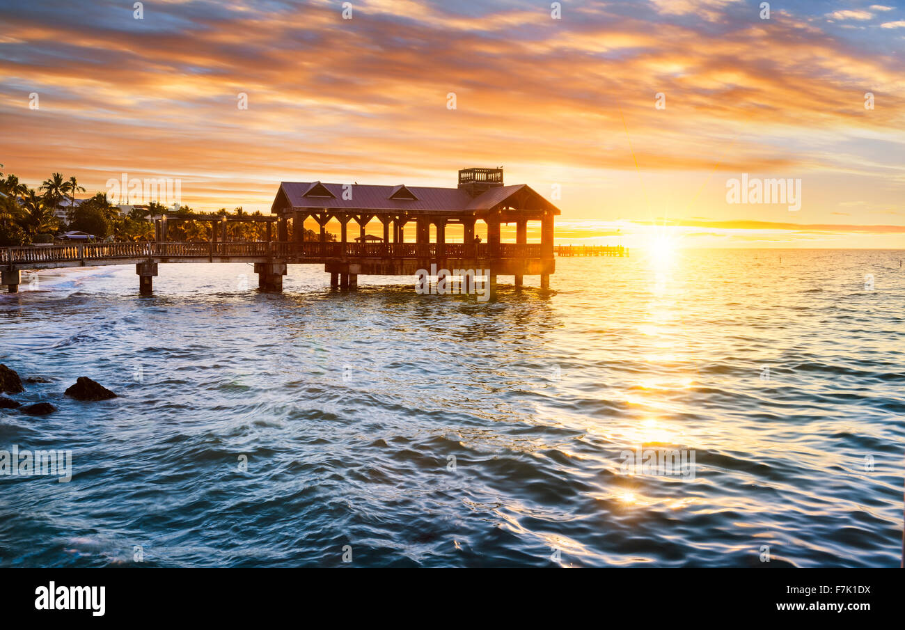 Pier am Strand in Key West, Florida USA Stockfoto