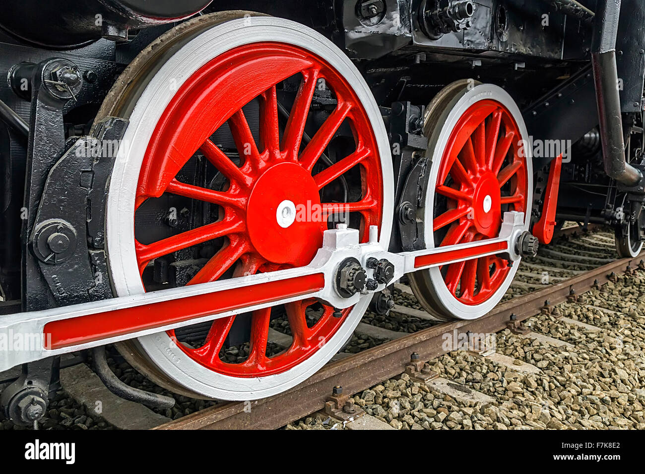 Alte deutsche Dampflokomotive, gebaut im Jahre 1940, in einem Museum. Die schwerste Lokomotive, 85 Tonnen, die in Rumänien während der Umlauf der Stockfoto
