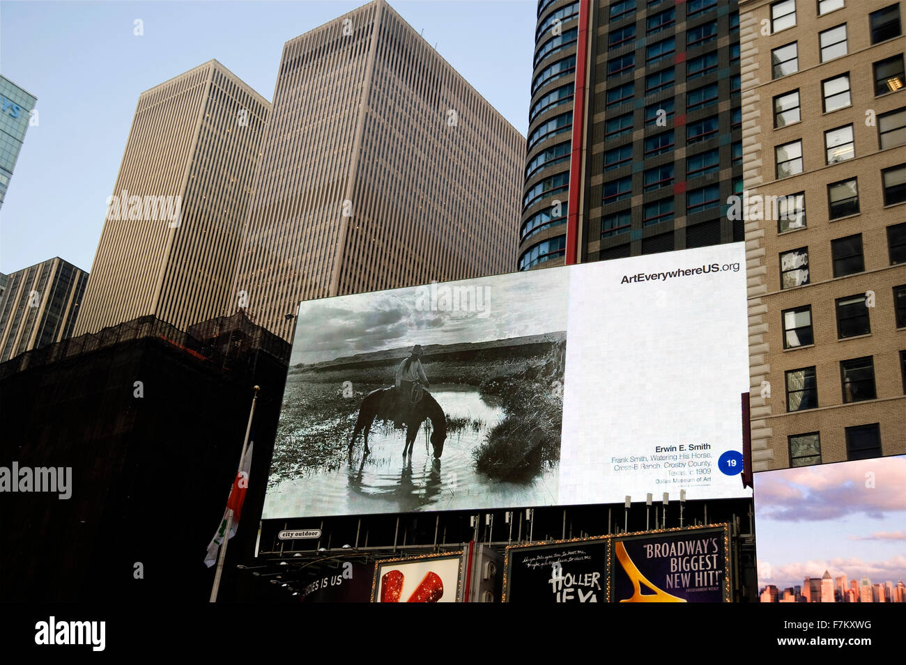 Erwin E. Smith Kunstfotografie erscheint auf digitale Plakatwand in New York City Times Square im Rahmen der Veranstaltung Kunst überall Stockfoto