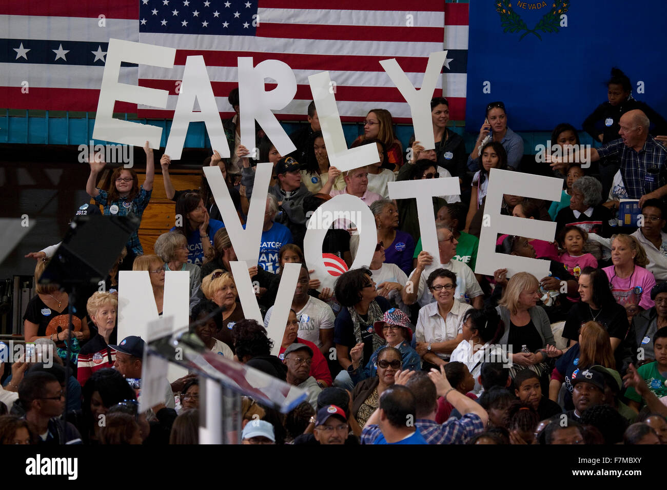 Schild steht "Frühen Stimme" bei Präsident Obama-Kampagne-Rallye an Orr Middle School in Las Vegas, 26. Oktober 2012 Stockfoto