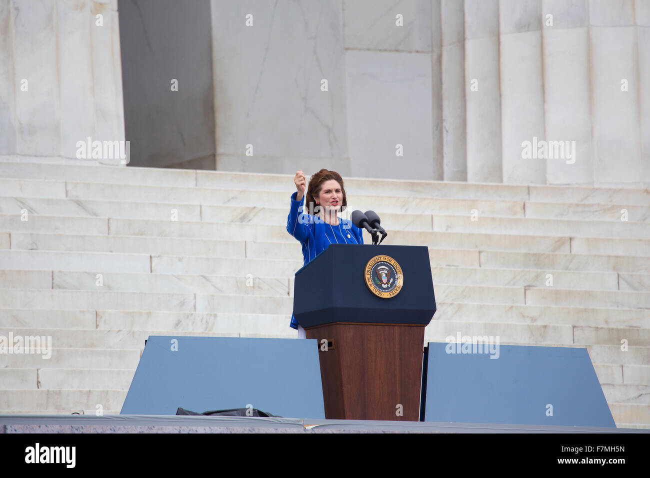 Lynda Johnson Robb und Tochter des Präsidenten Lydon B. Johnson, spricht während der Let Freedom Ring-Zeremonie am Lincoln Memorial 28. August 2013 in Washington, DC, anlässlich des 50. Jahrestages des Dr. Martin Luther King Jr. Rede "I Have a Dream". Stockfoto