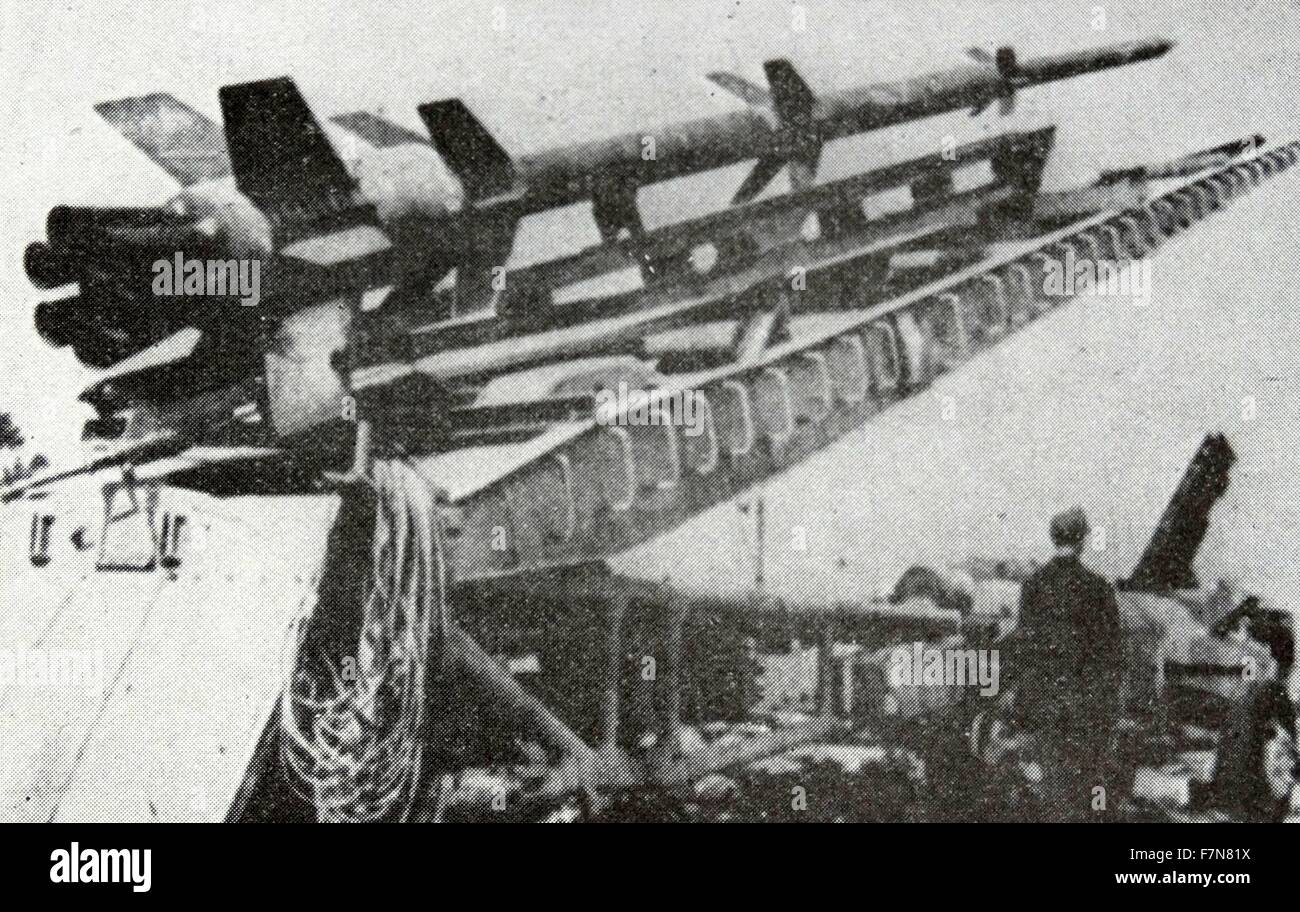 Die Rheinbote, ein vierstufiges deutsche Rakete verwendet, um Antwerpen während des letzten Krieges zu bombardieren.  Mit einem Gewicht von 3.780 lb wog ihrem Sprengkopf nur 88 lb. Stockfoto