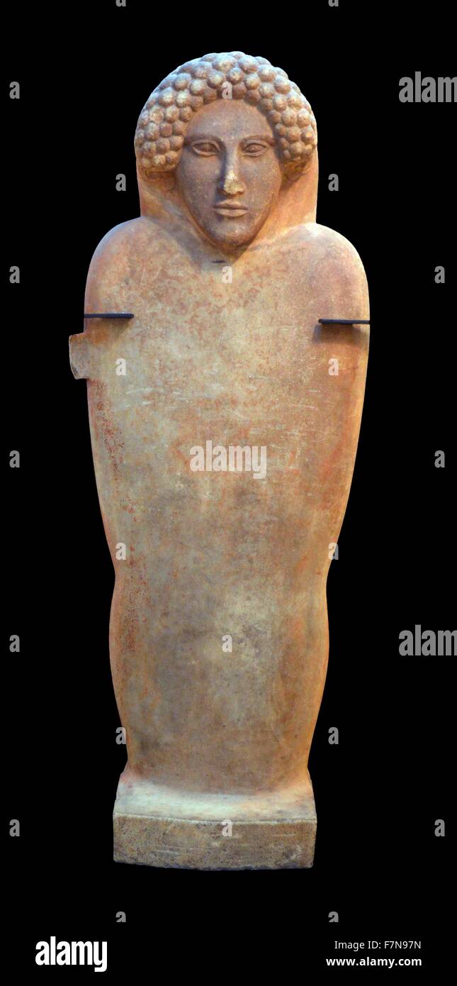 Marmor-Sarkophag gemacht von einem griechischen Bildhauer von der Insel Paros. 480 v. Chr. datiert Stockfoto