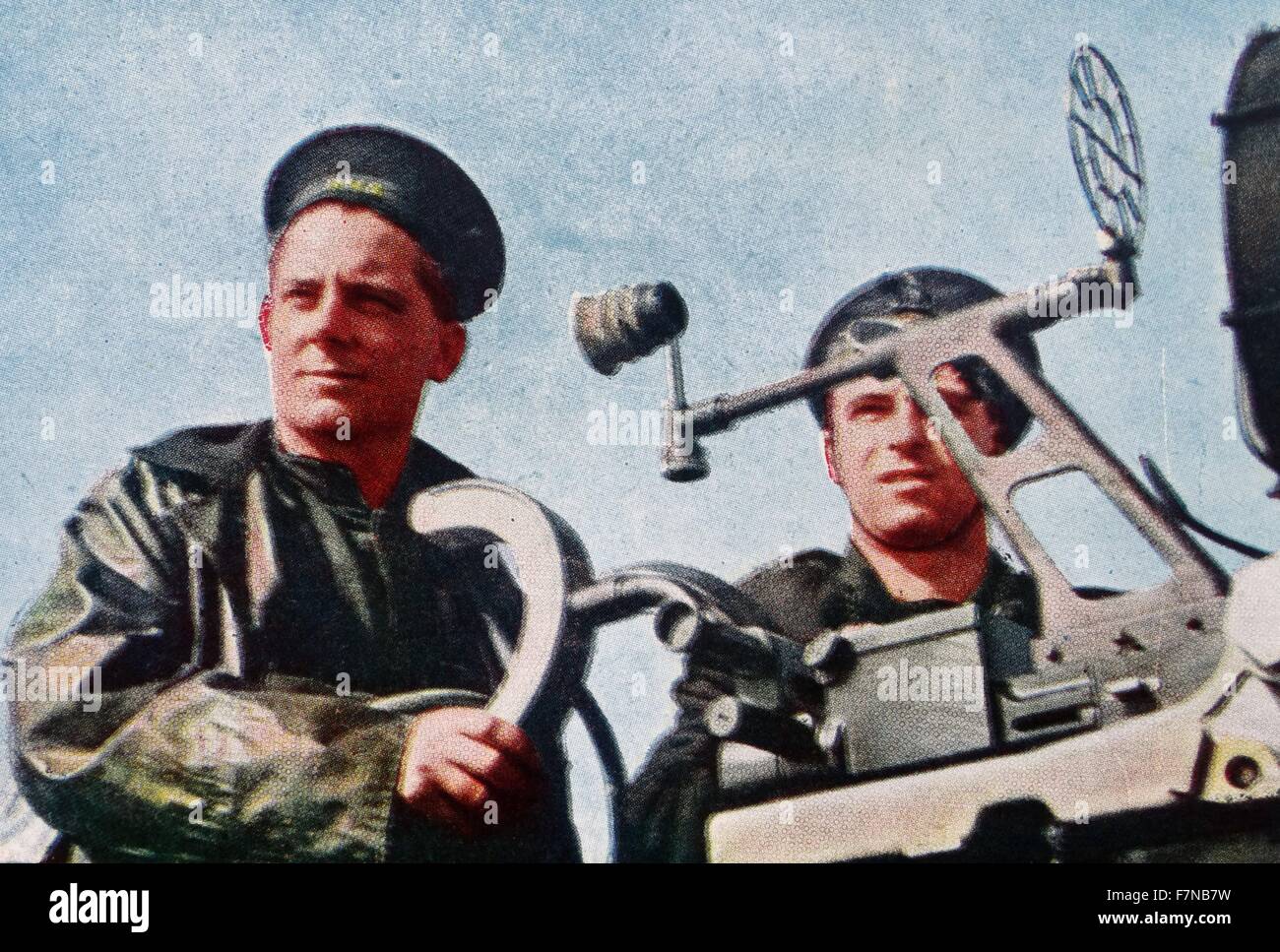 Farbfoto der "Gunners" mit zwei Tanks. Datiert 1941 Stockfoto