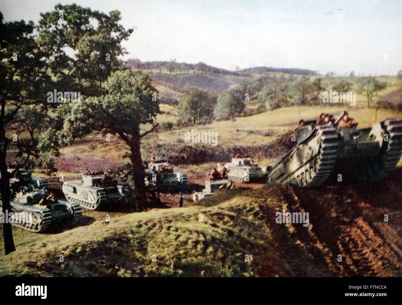 Churchill "Tanks auf Manöver in Großbritannien.  Diese Tanks wurden erstmals öffentlich im Juli 1941 erwähnt als Ministry of Supply ankündigte, dass sie Masse Profuced in den britischen Fabriken wurden. Stockfoto
