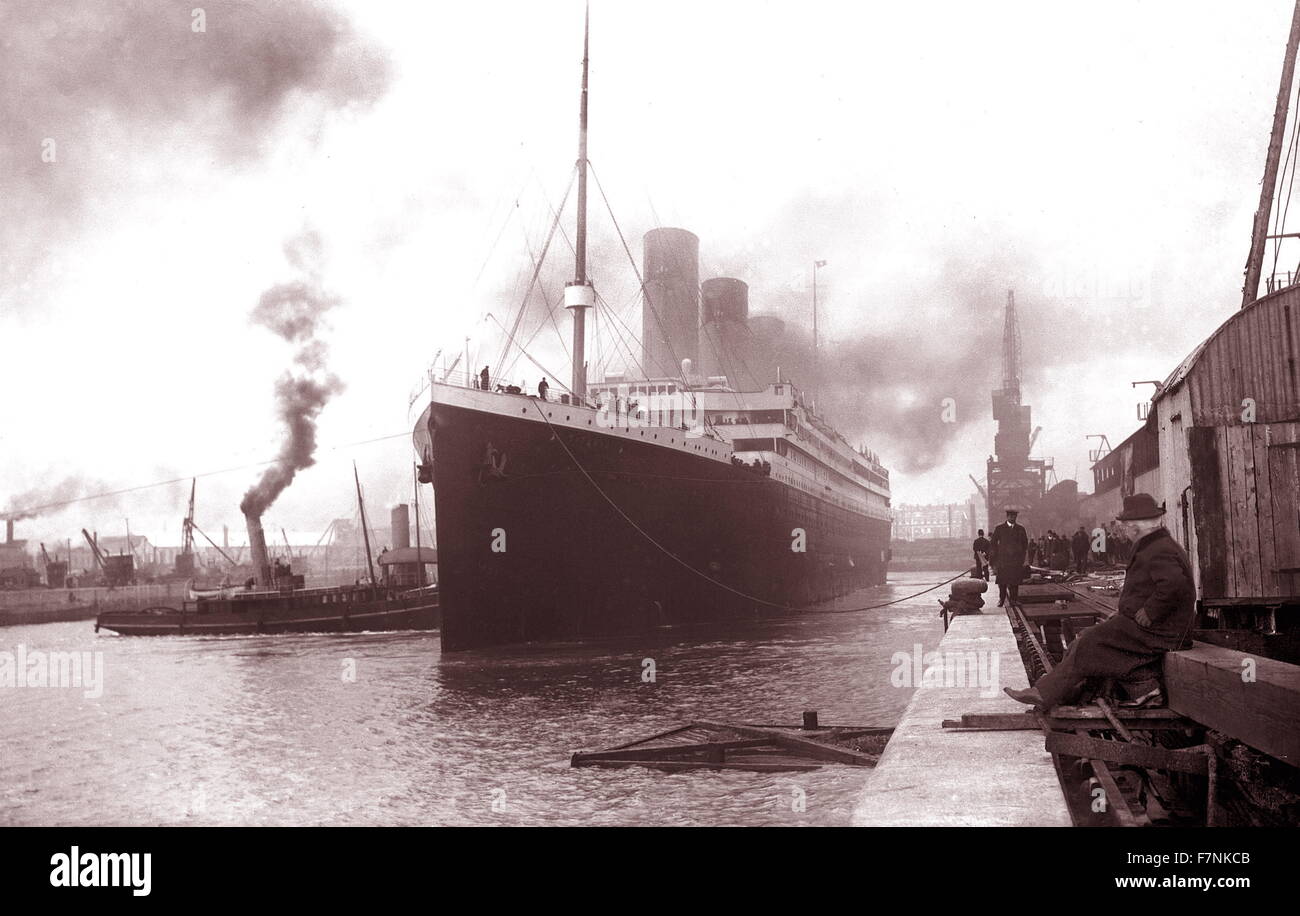 die SS Titanic verlassen Southampton am 10. April 1912 Stockfoto
