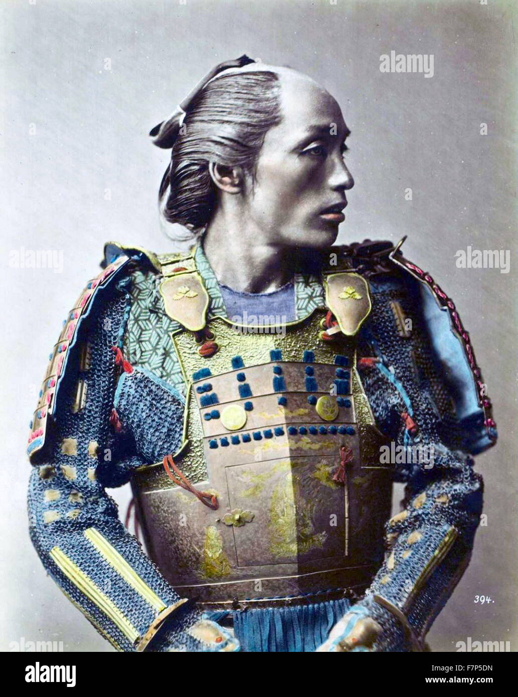 Hand-Farbfoto von einem japanischen Samurai-Krieger von Franz von Stillfried-Ratenicz. Datiert 1881 Stockfoto