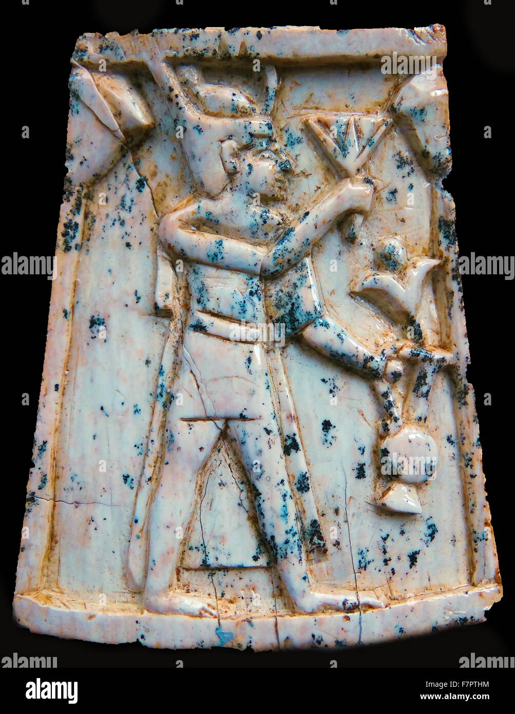 Elfenbein Figuren trägt die Krone Ägyptens Darstellung Stockfoto