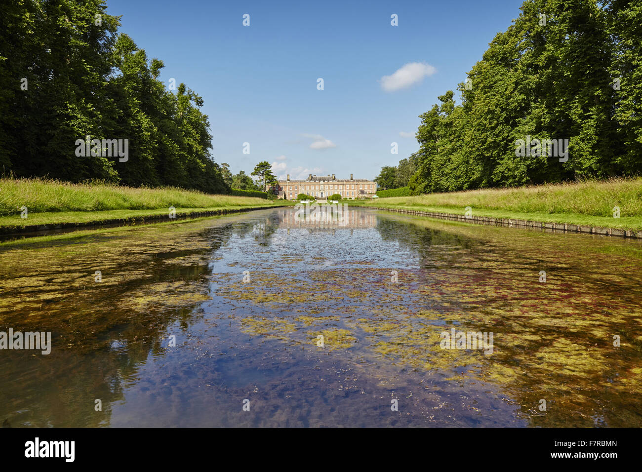 Die Gärten von Erdigg, Clwyd. Erdigg in Wrexham erzählt die Geschichte der Beziehung zwischen dem Adel und dem Diener, die in diesem Haus gelebt. Stockfoto