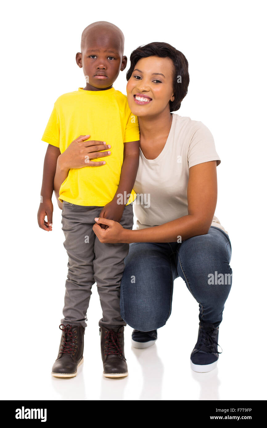 Porträt von Afro-Amerikanerin mit ihrem süßen Sohn Stockfoto