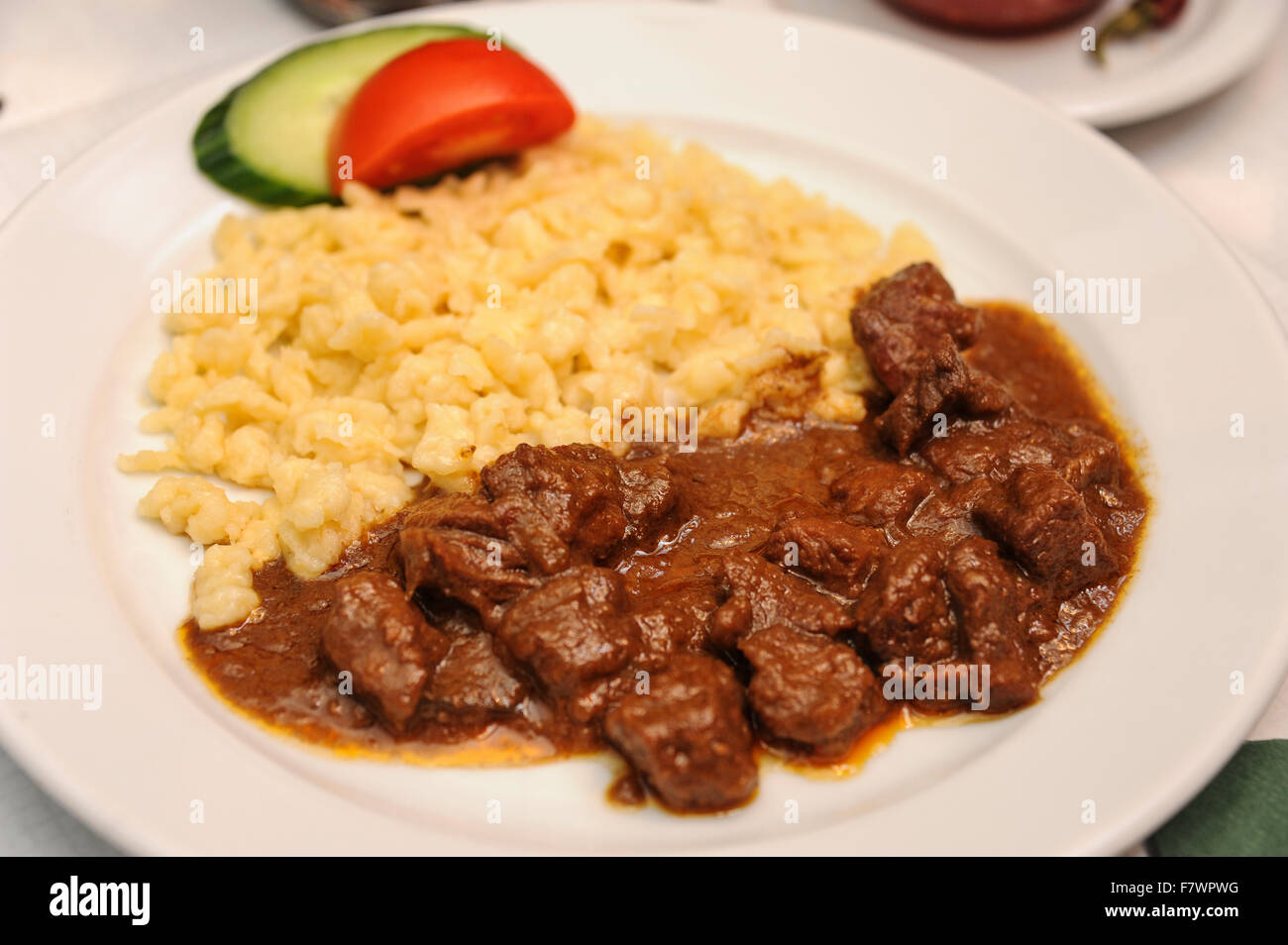 Gekochte Speisen in einem Restaurant in Budapest, Ungarn Stockfoto