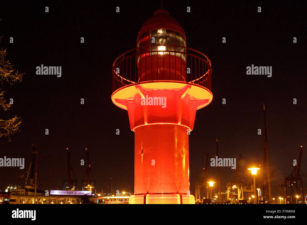 Leuchtturm, Museumshafen Övelgönne, Hamburg, Deutschland Stockfoto