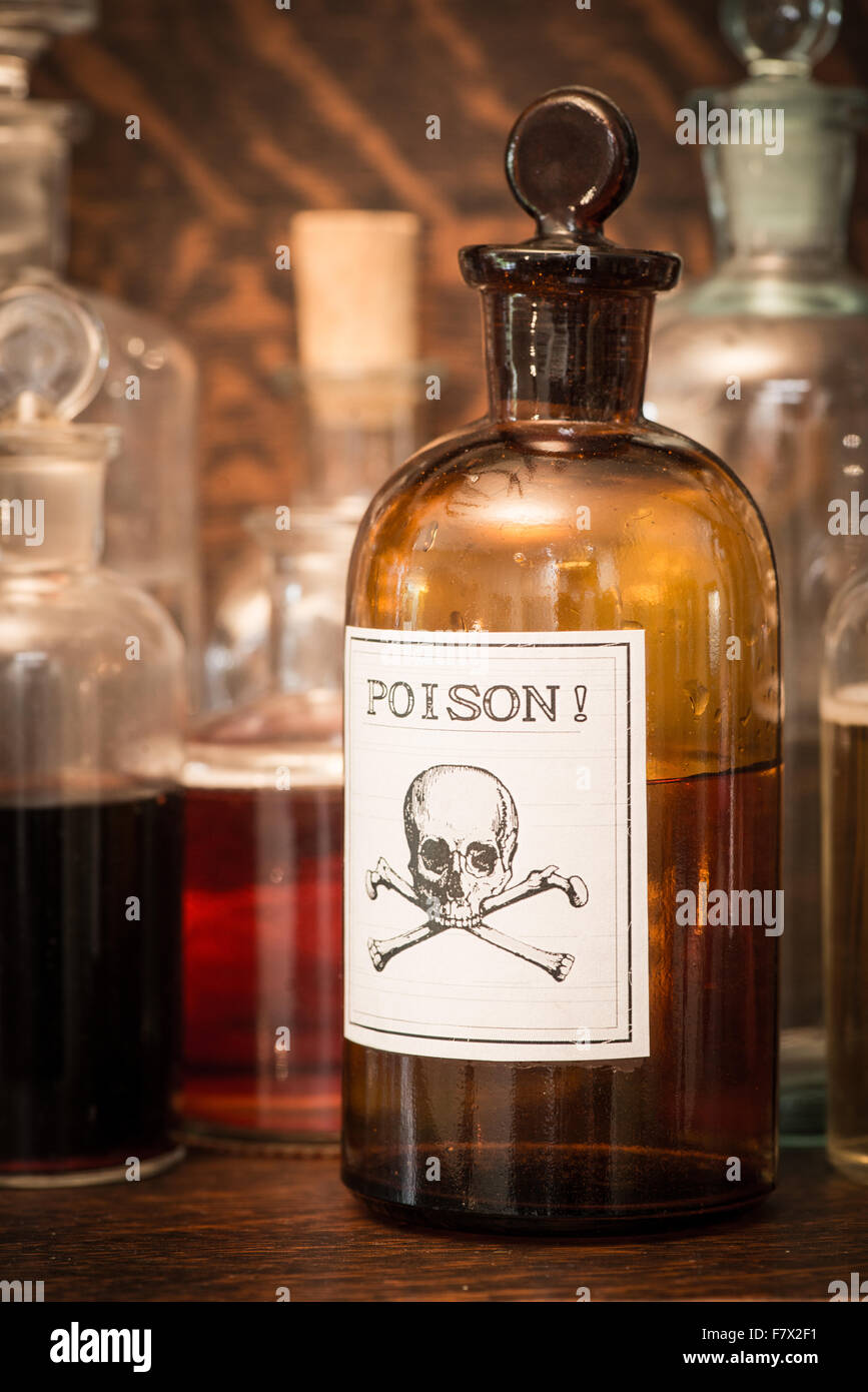 Flaschen mit poison label Stockfoto