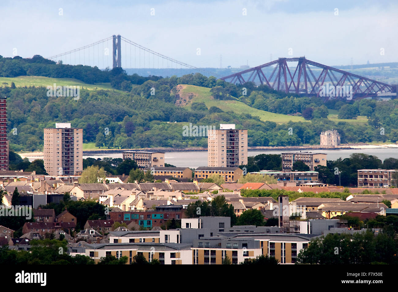 Forth Straßen- und Eisenbahnbrücken, Edinburgh, Scotland, UK Stockfoto