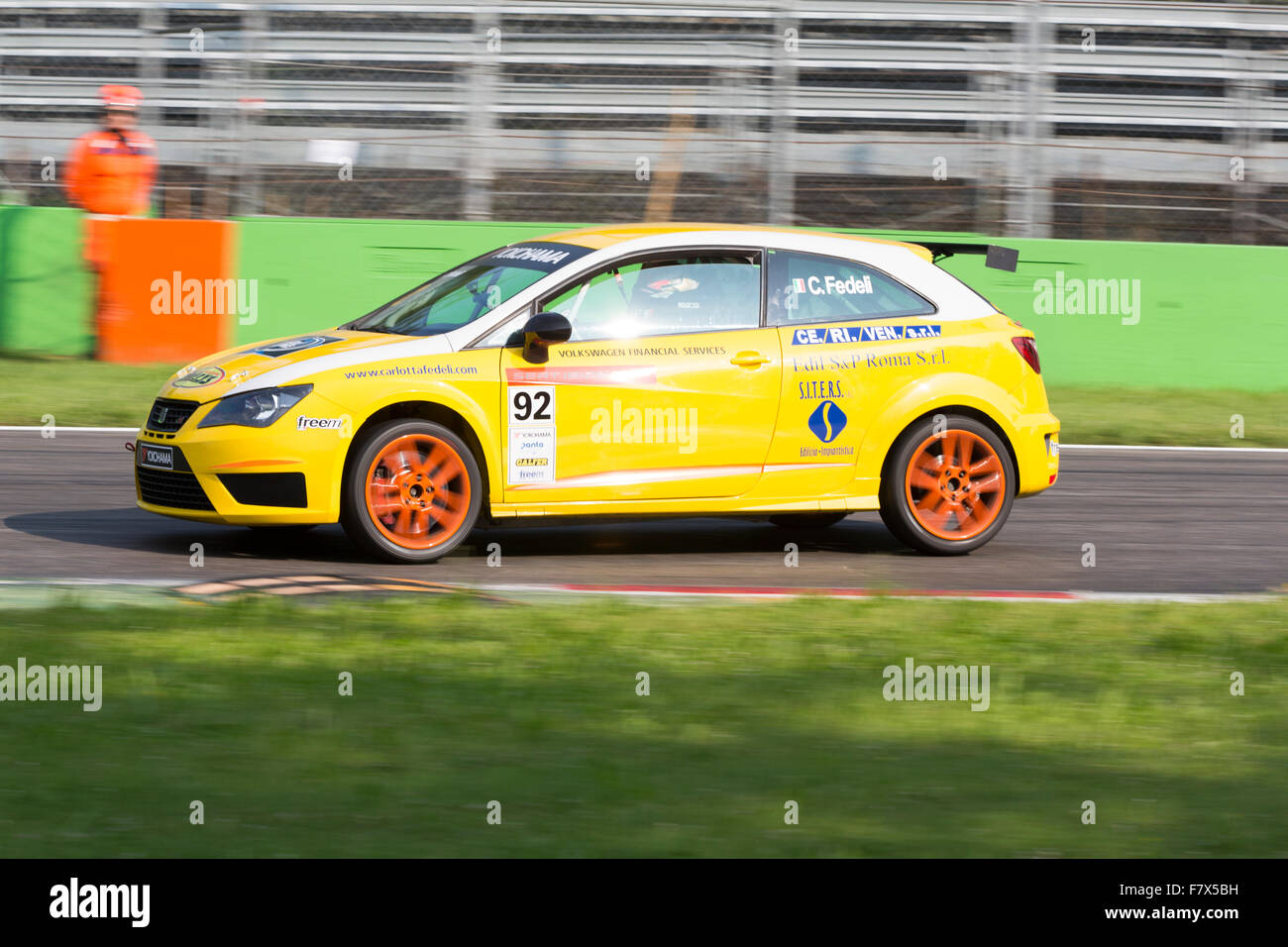 Monza, Italien - 30. Mai 2015: Seat Ibiza-Girasole Team, angetrieben von FEDELI Carlotta während des Seat Ibiza Cup Stockfoto