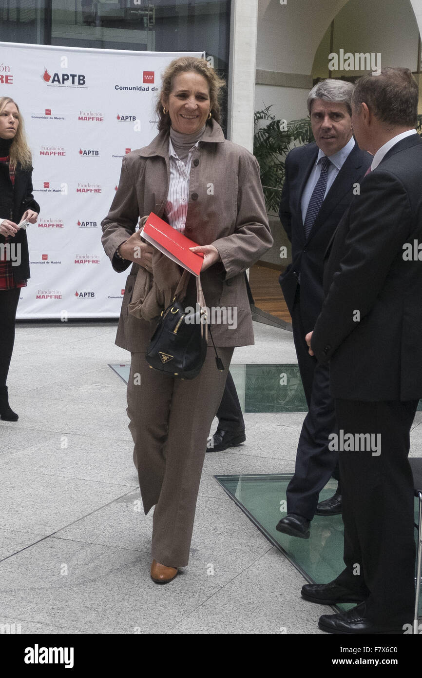 Spaniens Prinzessin Elena de Borbón präsentiert den X Woche Brandschutz