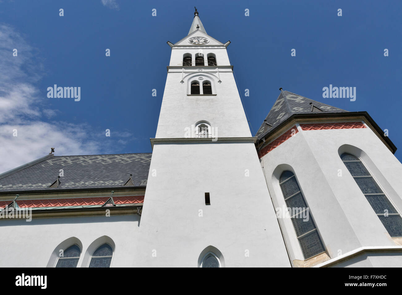 Neo gotischen Pfarrkirche Sankt Martin am Bleder See in Slowenien Stockfoto