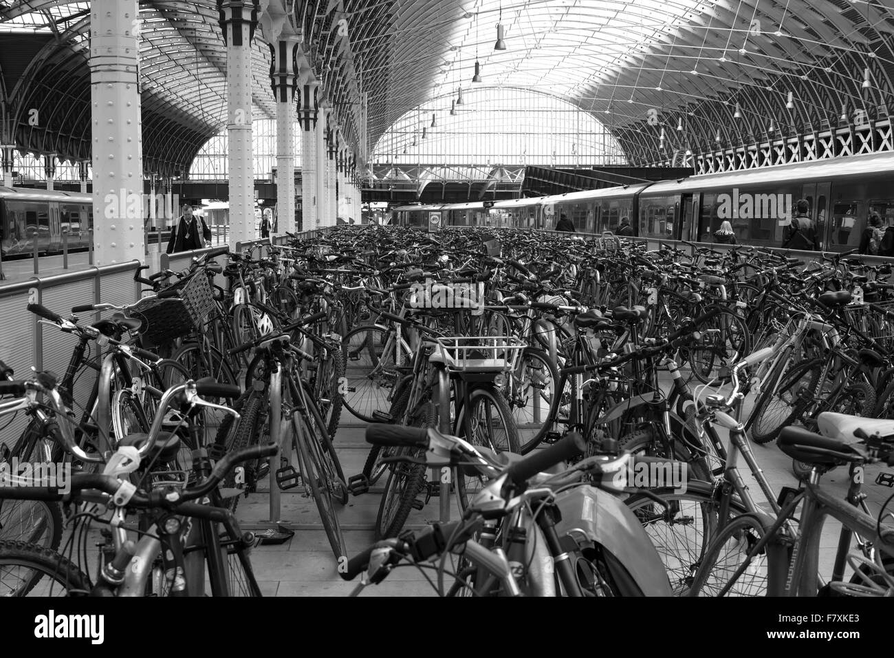 Fahrrad speichern Bahnhof London Paddington Stockfoto