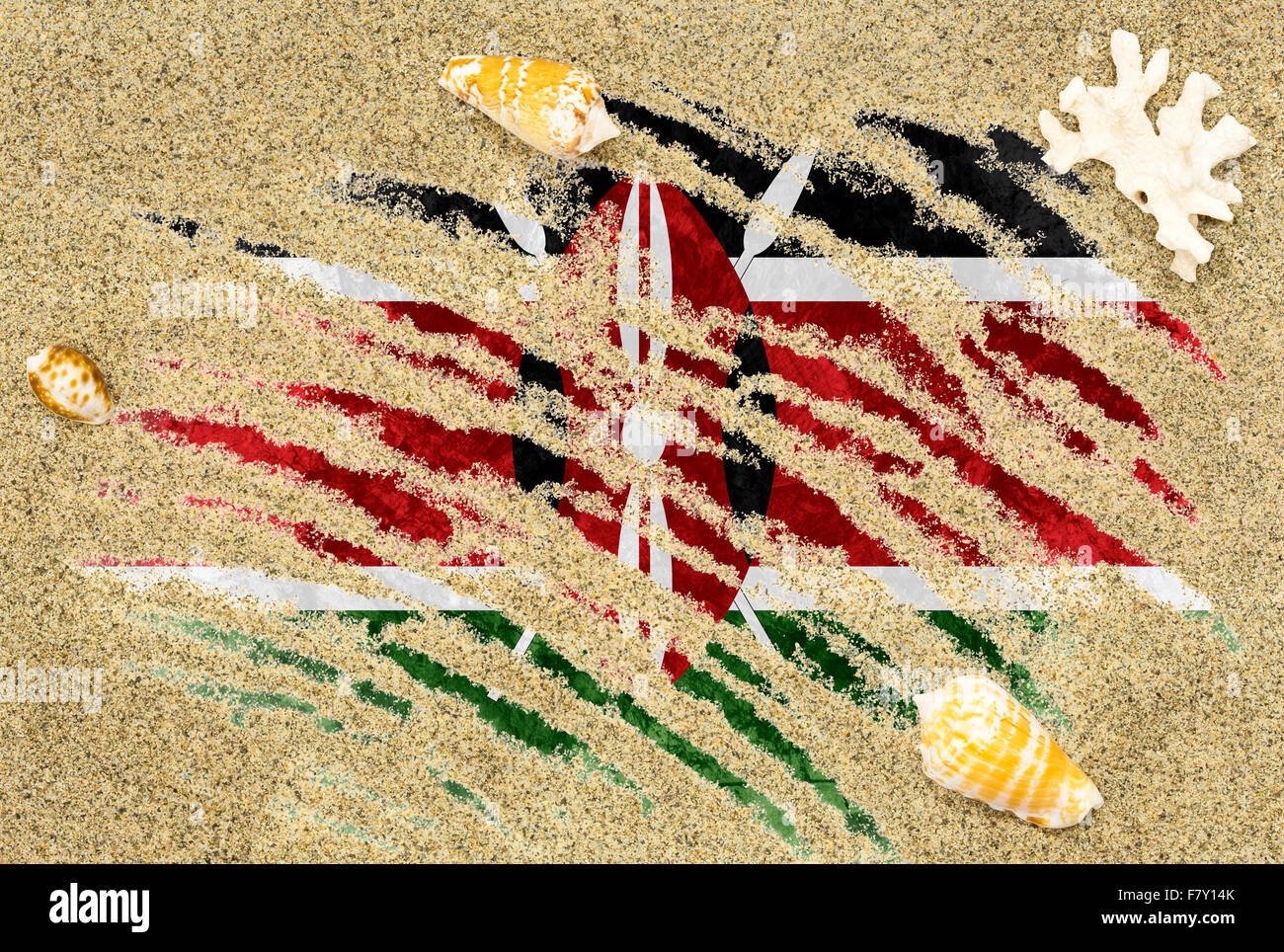 Nationale Flagge Kenia unter einem Strand Hintergrund mit Sand, Muscheln und Korallen Stockfoto