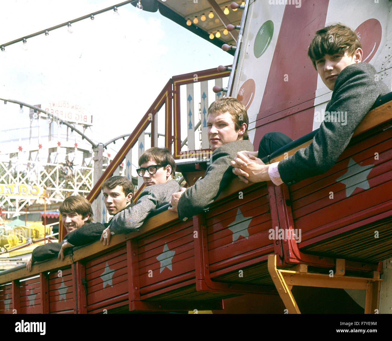 DIE MOJOS UK-pop-Gruppe über 1963. Von links: Nick Crouch, John Konrad, Keith Karlson, Terry O'Tool, Stu James Stockfoto