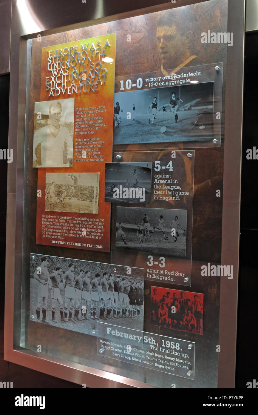 Denkmal-Boards zu erinnern, die München Luft Katastrophe im Old Trafford, MUFC, Manchester United Football Club, England, UK Stockfoto