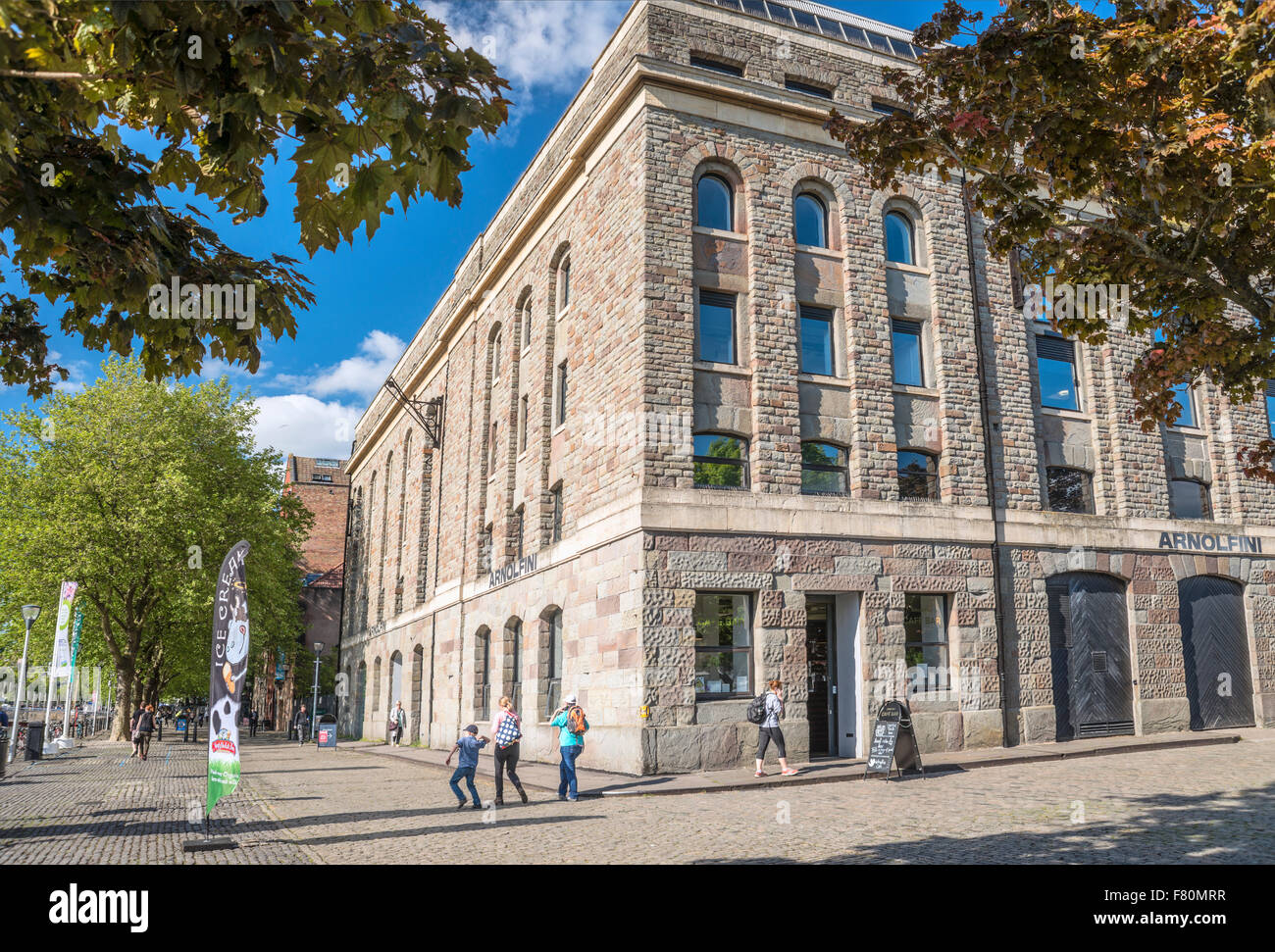 Arnolfini-Zentrum für zeitgenössische Kunst, Bristol, Somerset, England, Vereinigtes Königreich Stockfoto