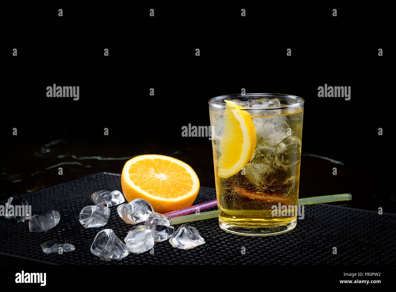 Wodka redbull Fotos und Bildmaterial in hoher Auflösung Alamy