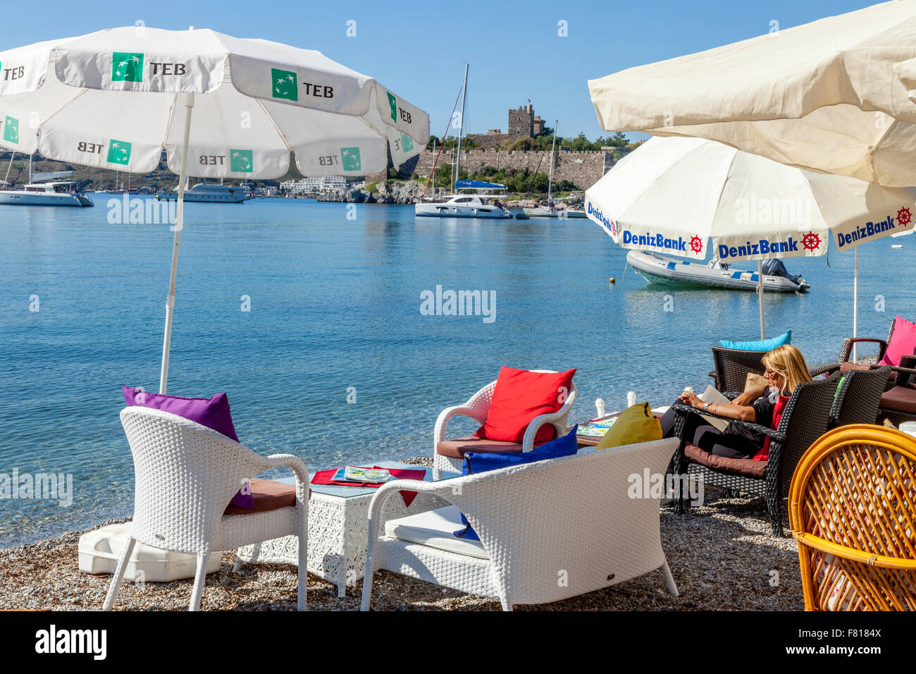 Strand-Cafe/Restaurant, Bodrum, Provinz Mugla, Türkei Stockfoto