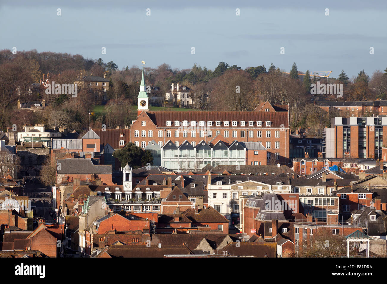 Blick auf Skyline von Winchester City Centre Stockfoto