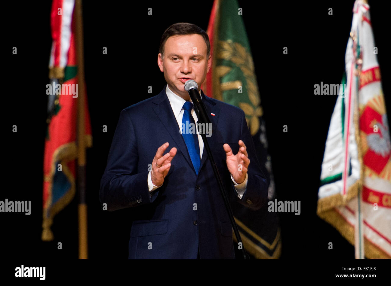 Bełchatów, Polen. 4. Dezember 2015. Präsident von Polen, Andrzej Duda, hält Rede bei "Barbórka" - die jährliche Miners Tag. Bildnachweis: Marcin Rozpedowski/Alamy Live-Nachrichten Stockfoto