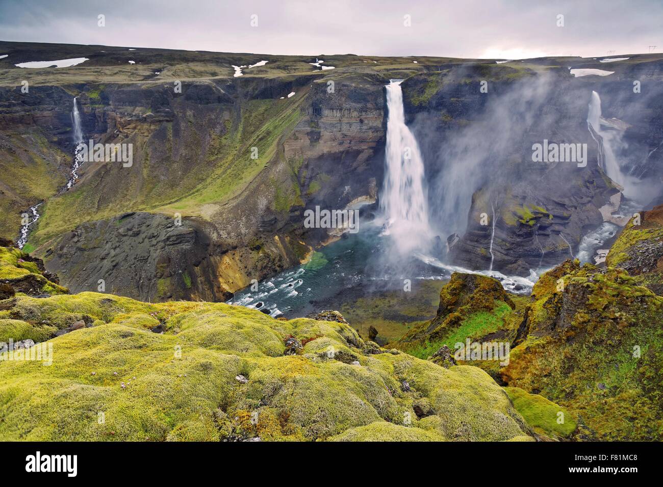 Dramatische Foto von Haifoss Wasserfall in central Island Stockfoto