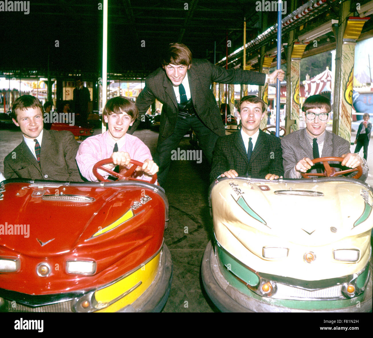 DIE MOJOS UK-pop-Gruppe über 1963. Von links: Terry O'Toole, Stu James, Nick Crouch, John Conrad, Keith Karlsson Stockfoto