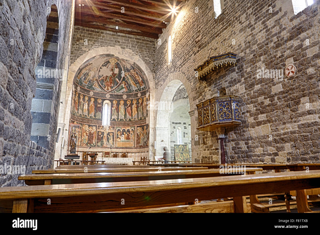 Die Kirche Santa Trinita di Saccargia in Sardinien Stockfoto