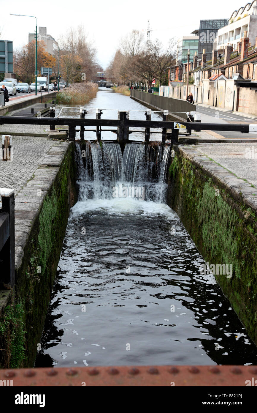 Grand Kanalschleuse, Dublin Stockfoto