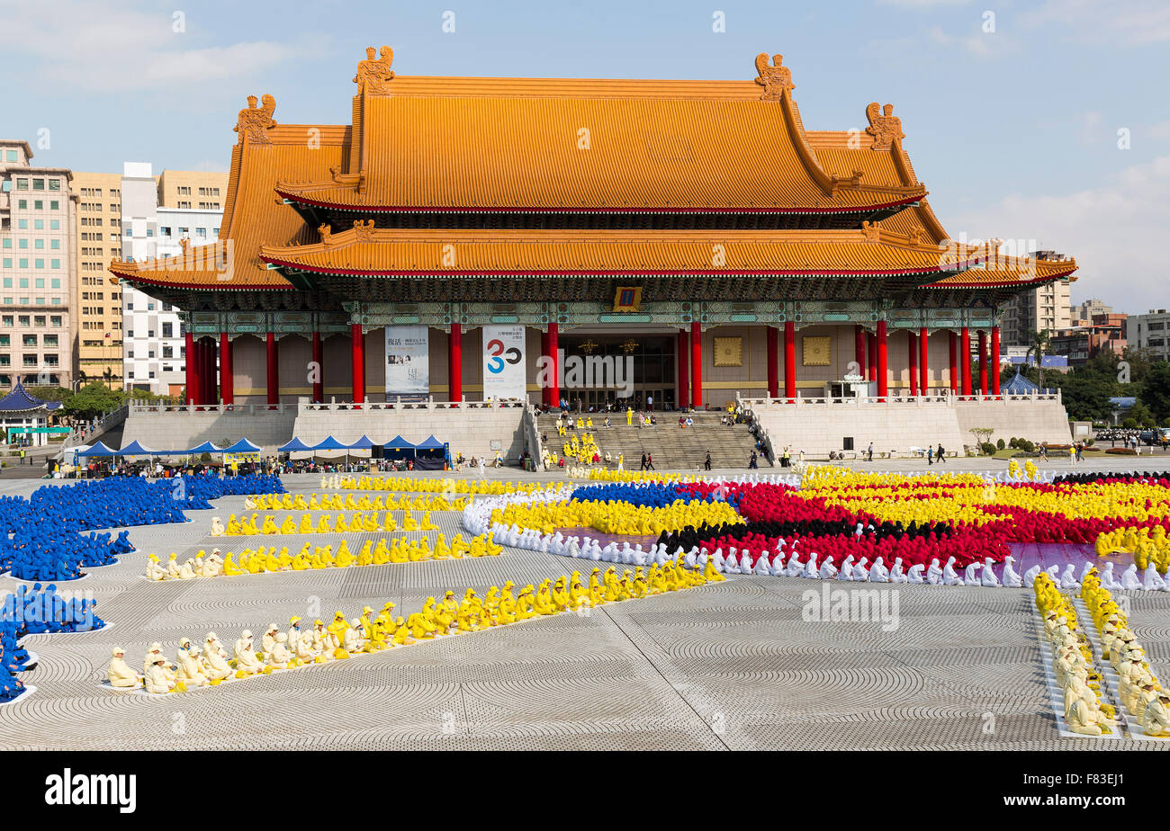Falun Gong-Praktizierenden in Taipeh Stockfoto