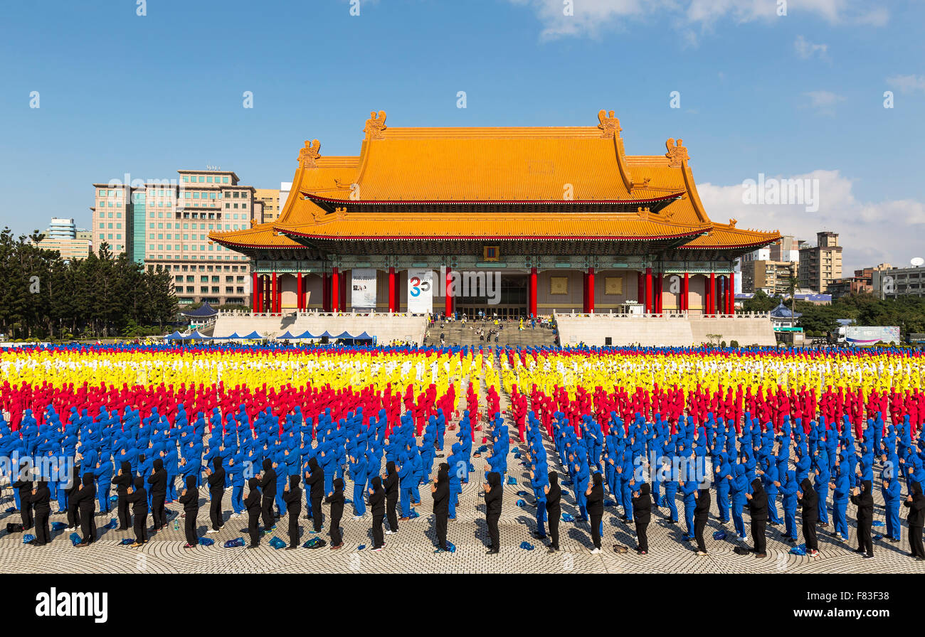 Falun Dafa-Praktizierenden in Taipei Stockfoto