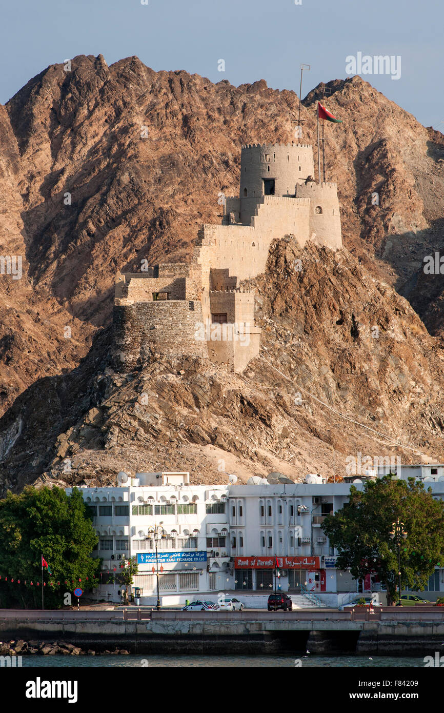 Mutrah Fort in Muscat, der Hauptstadt des Sultanats Oman. Stockfoto