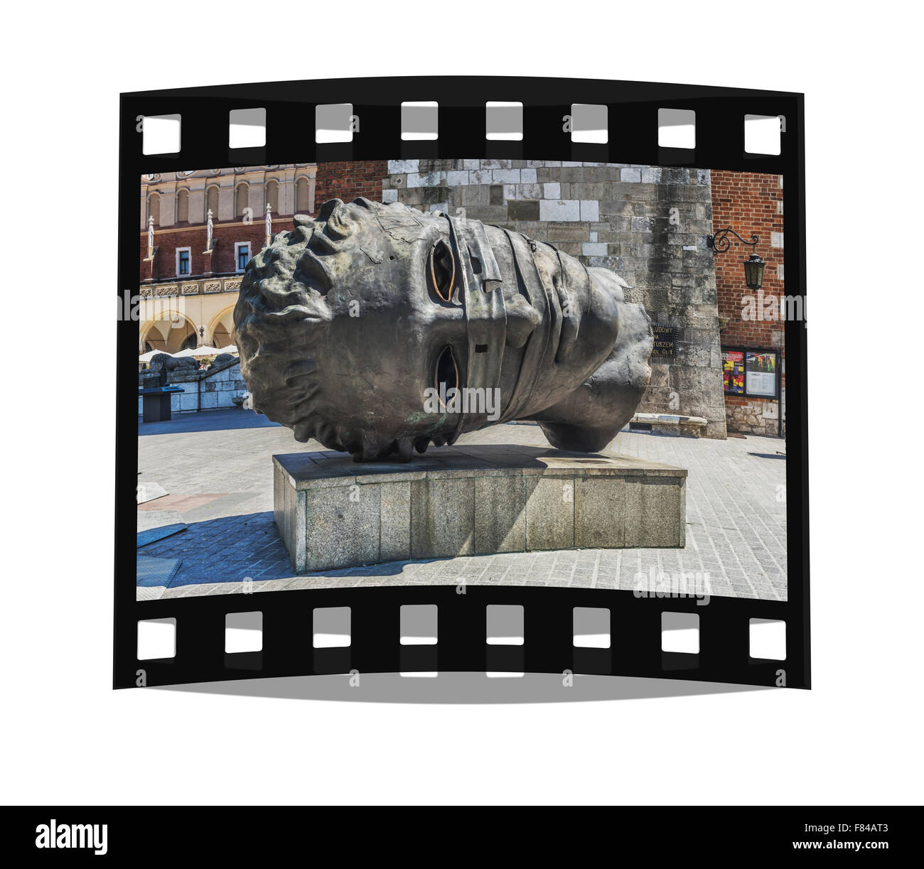 Die Bronzeskulptur Eros Bendato befindet sich auf der Krakauer Hauptmarkt, ein Werk von Igor Mitoraj, Polen, Europa Stockfoto