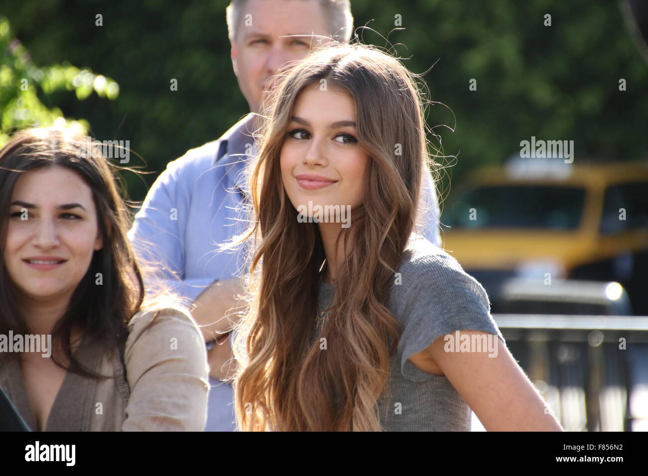 Cindy Crawford And Her Daughter Stockfotos Und Bilder Kaufen Alamy