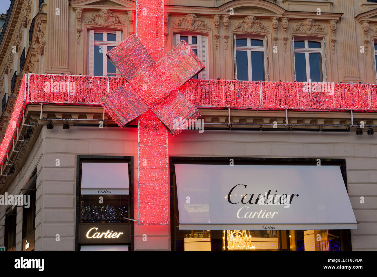 Juwelier Cartier in den Champs Elysees, Paris, Ile de France, Frankreich Stockfoto