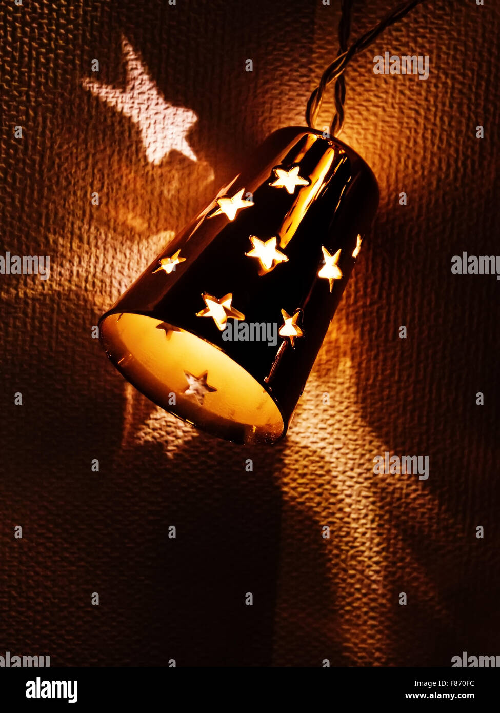 Leichte Weihnachtsdekoration: close-up der Sternform elektrisches Licht Stockfoto
