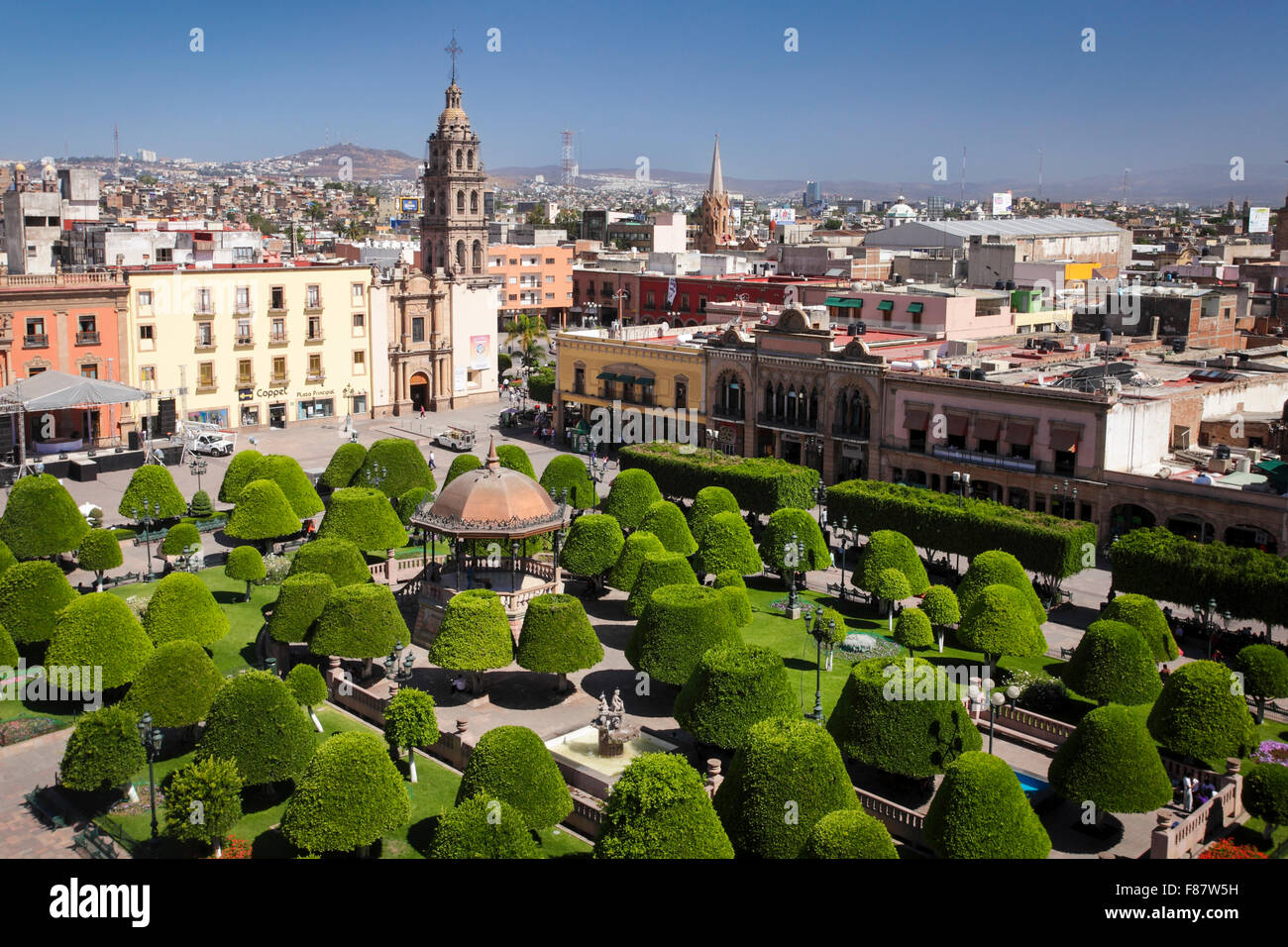 Plaza de Los Martires in der historischen Innenstadt von Leon, Guanajuato, Mexiko. Stockfoto