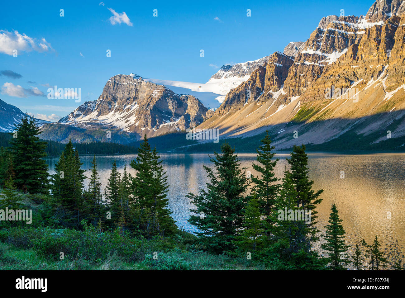 Crowfoot Berg, Bow Lake, Banff Nationalpark, Alberta, Kanada Stockfoto