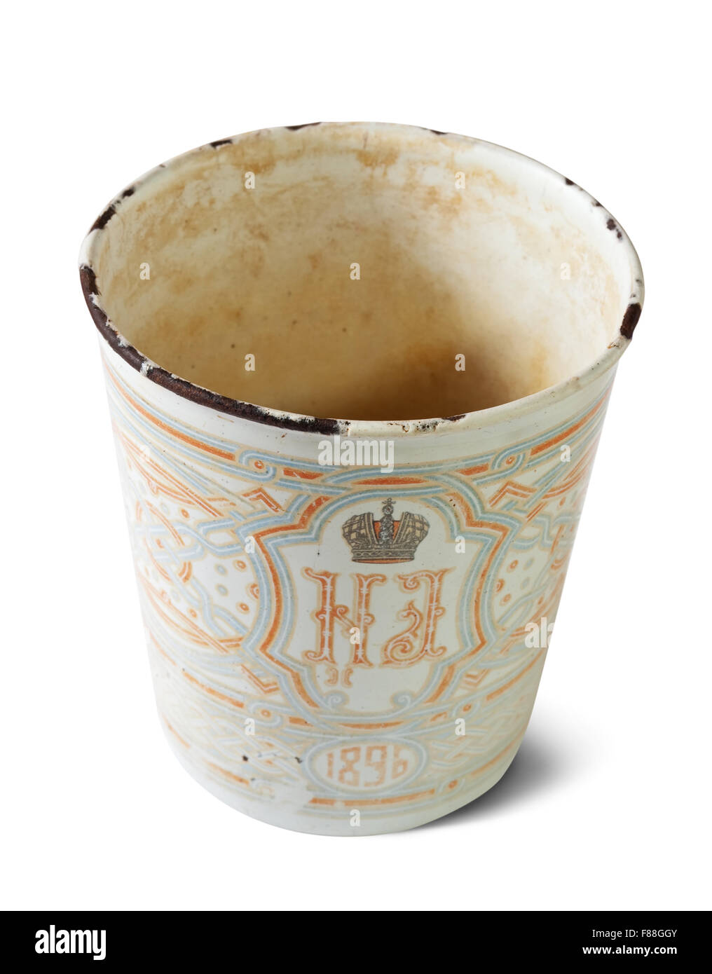 Vintage metallischen Tasse mit Nicholas II von Russland Emblem, machte im 19. Jahrhundert Stockfoto