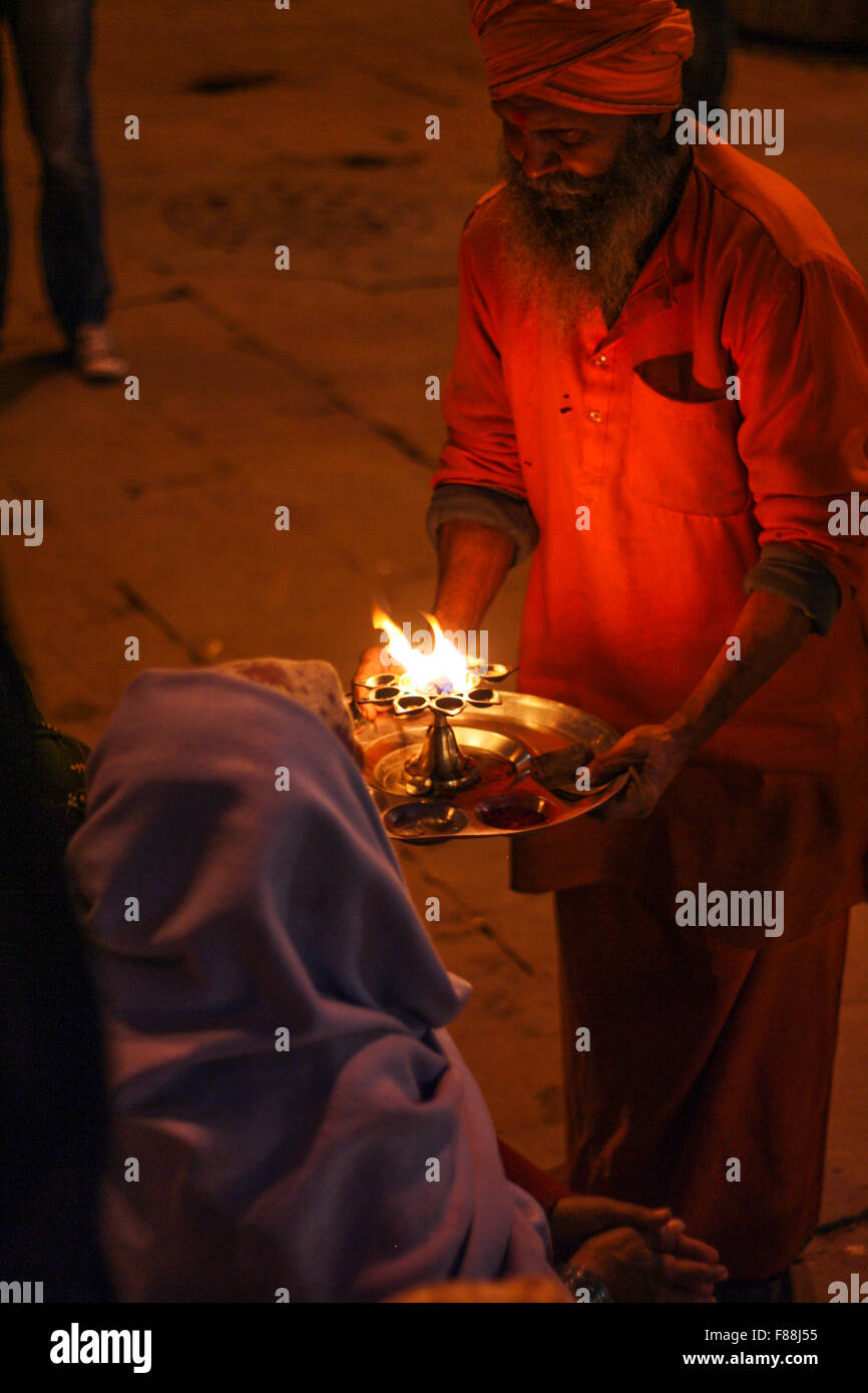 Varanasi kennenlernen Stockfoto