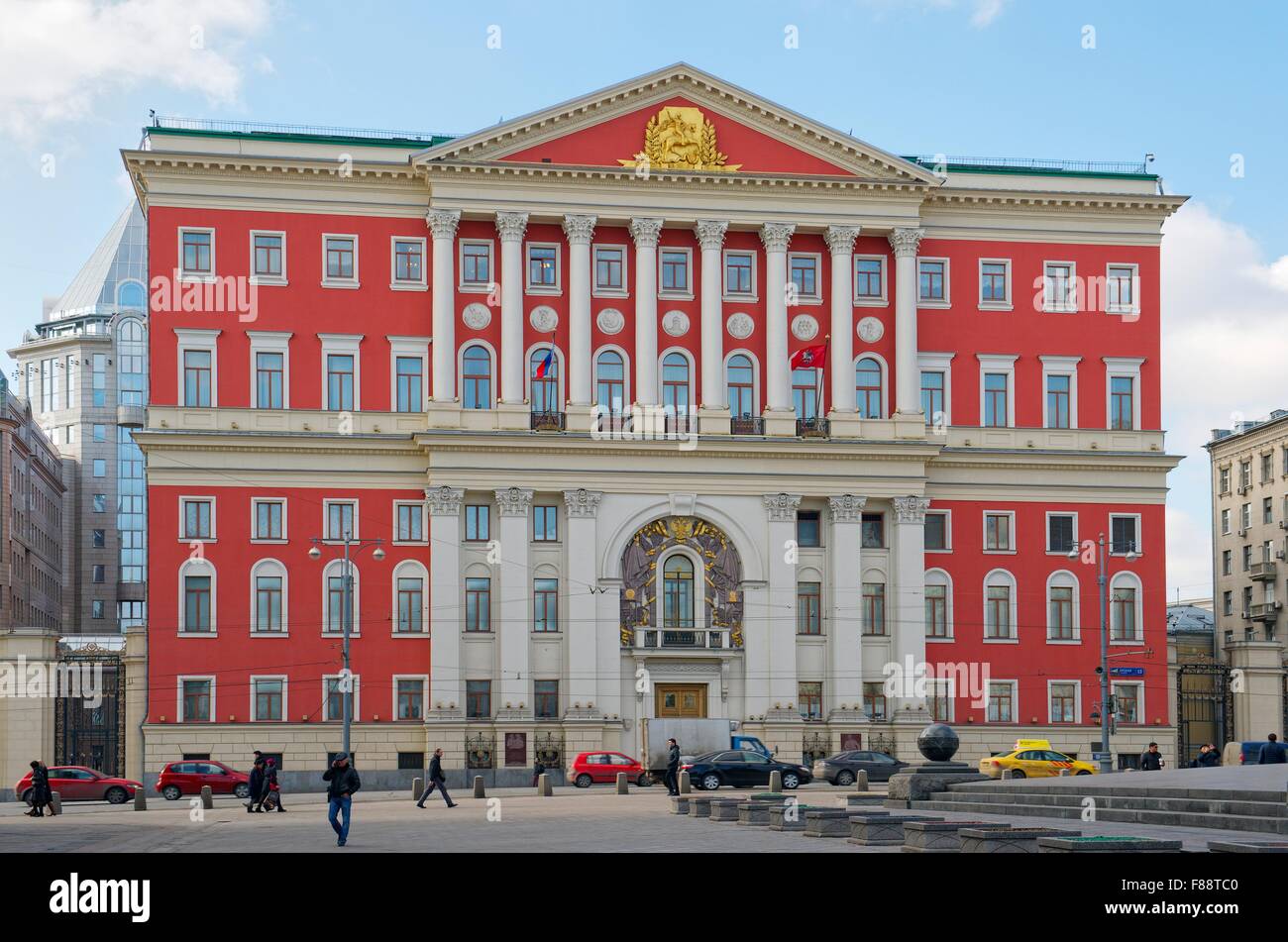 Blick auf das Moskauer Büro des Bürgermeisters, in der Vergangenheit das Gebäude von der sowjetischen Moskau, Twerskaja-Straße Stockfoto